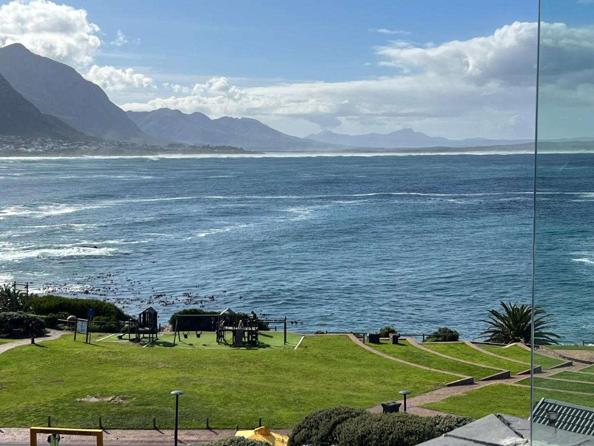Hermanus Waterfront Apartment No 17 Luaran gambar