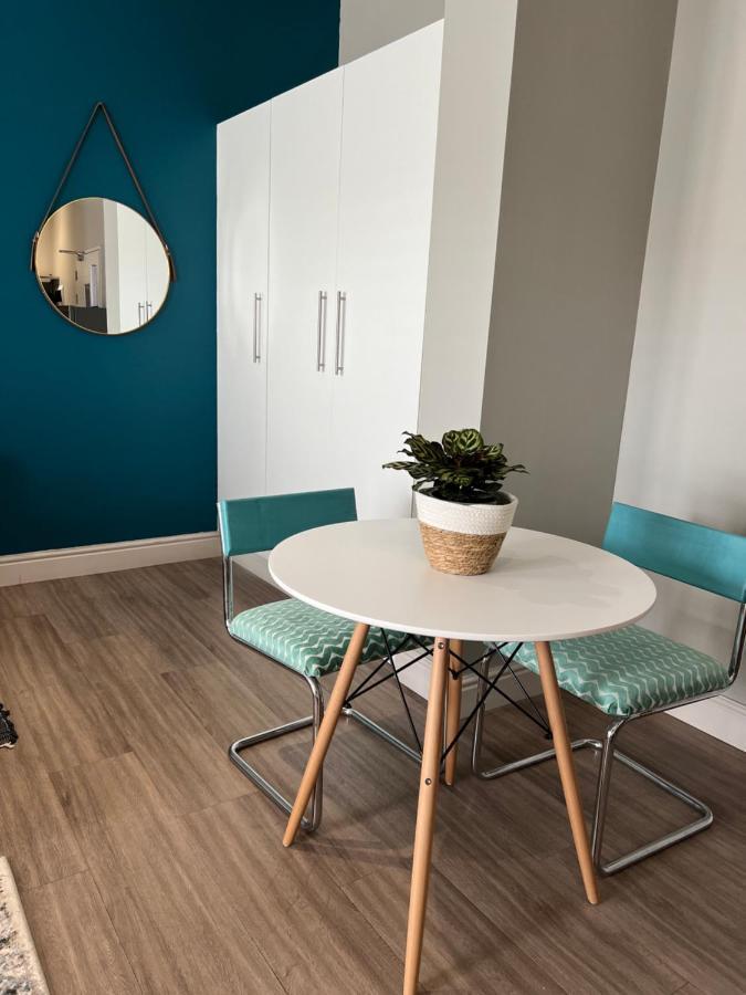 Hermanus Waterfront Apartment No 17 Luaran gambar