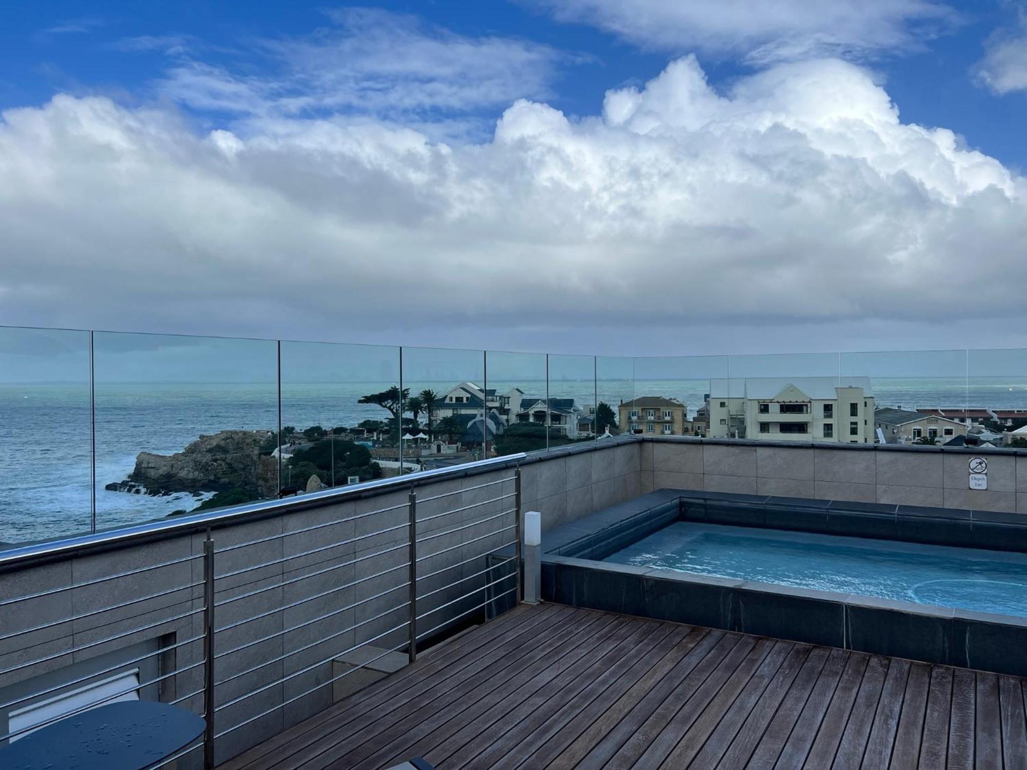Hermanus Waterfront Apartment No 17 Luaran gambar