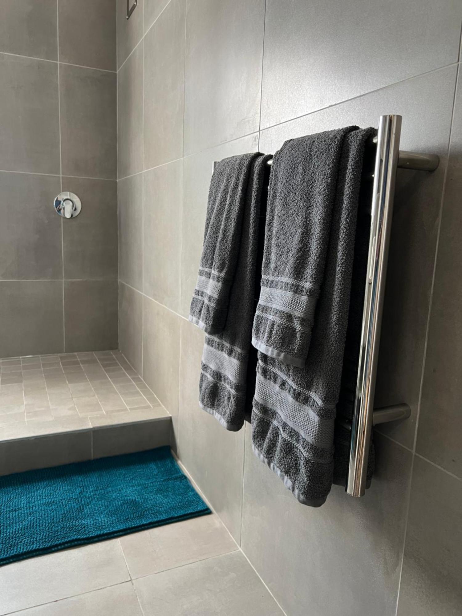 Hermanus Waterfront Apartment No 17 Luaran gambar